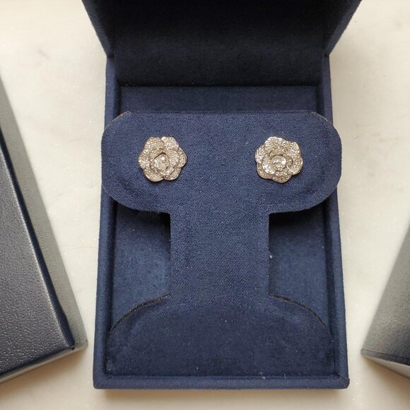 Enchanted Disney Fine Diamond Cinderella 70th Anniversary Flower Stud Earrings - Picture 5 of 6